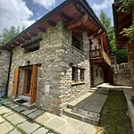 We Are 4810 Aux Pieds Du Mont-blanc Trilocale * Courmayeur