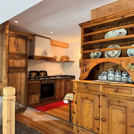 Apartment We Are 4810 Aux Pieds Du Mont-blanc Trilocale