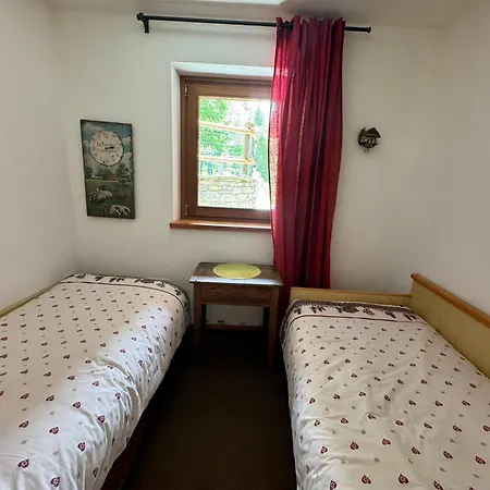 Apartment We Are 4810 Aux Pieds Du Mont-blanc Trilocale *